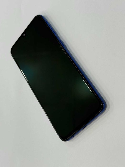 Samsung Galaxy A40 64GB / 4GB RAM