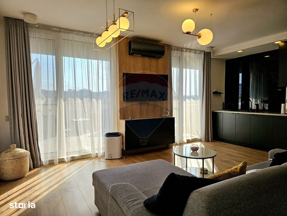 Deasupra tuturor! Penthouse cu 3 camere de închiriat în zona Brancusi