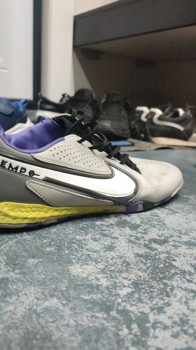Сороконожки nike tiempo
