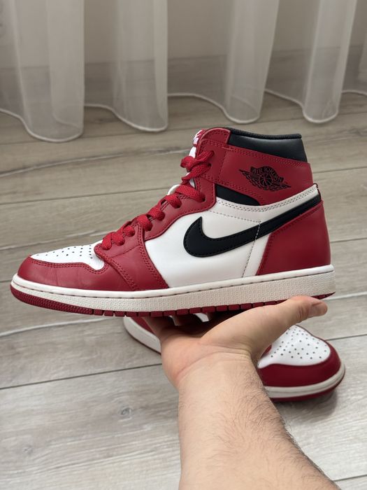 Обувки Jordan 1 Retro High Chicago 42ри Номер