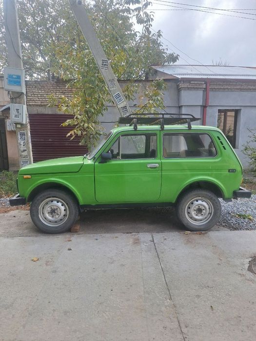 Автомобиль Нива Niva Ваз2121