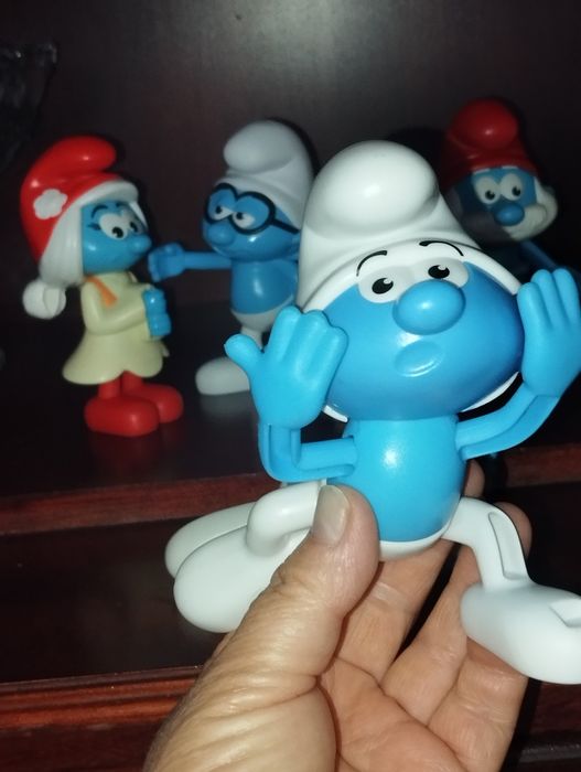 Игрушки Смурфики