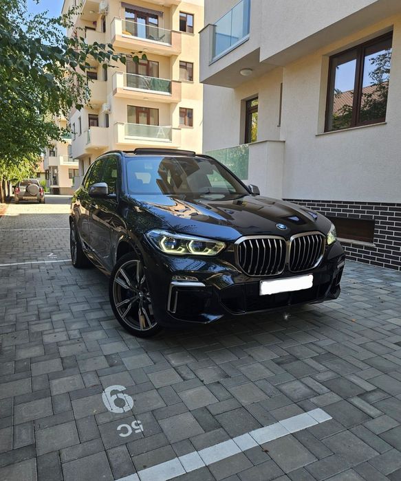 Bmw X5 M Pachet  / 400 CP ~ Sky Lounge ~ H & K ~ Soft~Camere 360°~FULL