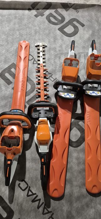 Stihl foarfeca de tuns gard viu pe acumulator