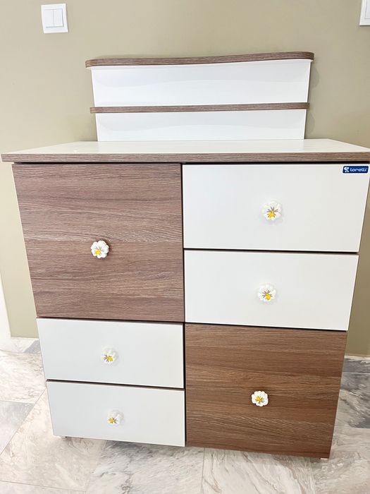 Бебешки шкаф и легло