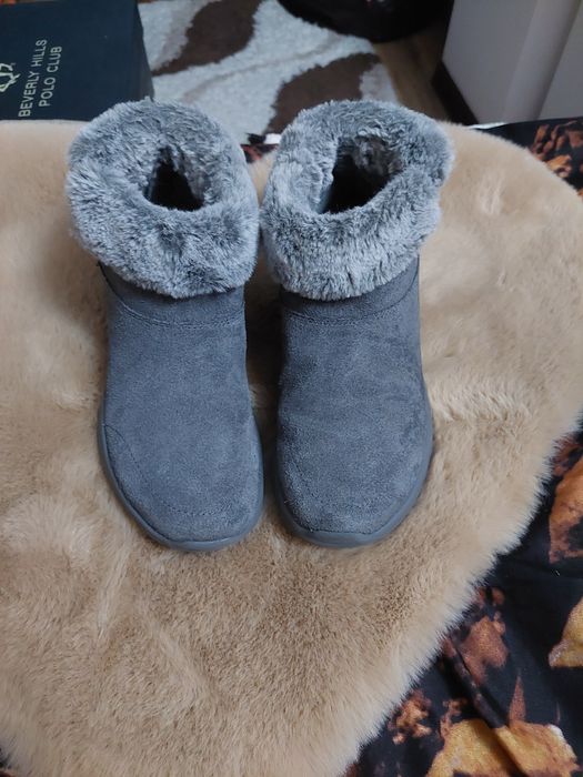 Ghete Skechers nr 36.5