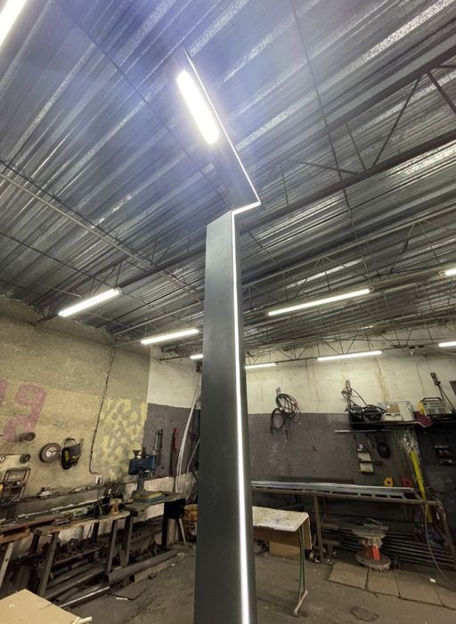 Столбы светильник для вас, Хайтек цвет и высота любая.