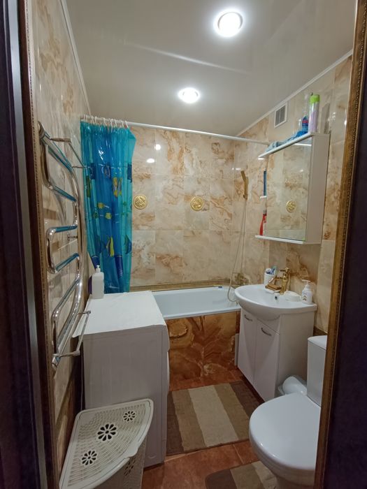 Продам евро 2-комнатную квартиру