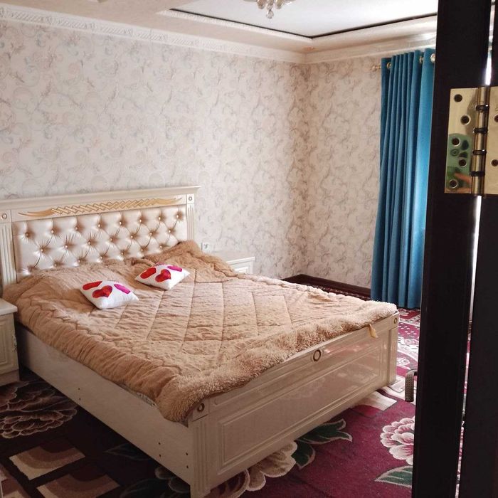 Kvartira sotiladi 3 xonali