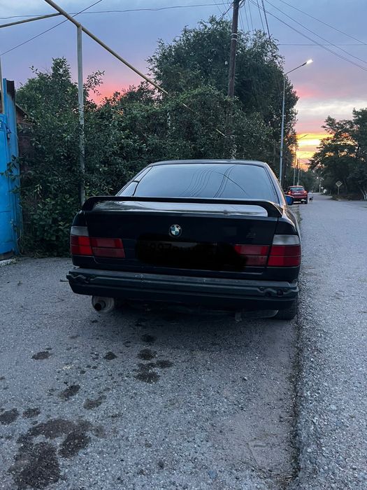 Машина. БМВ  520