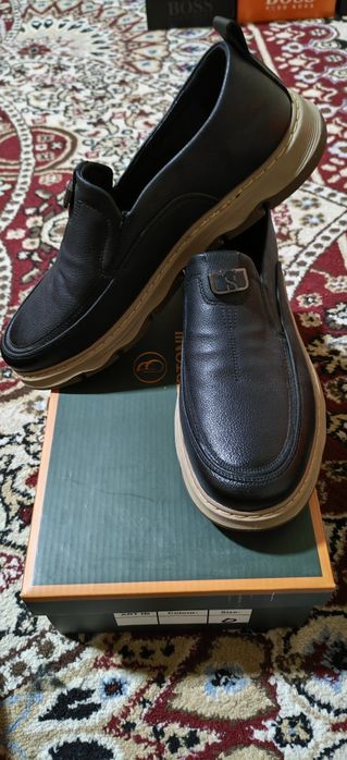 Продайотся обувь мужские