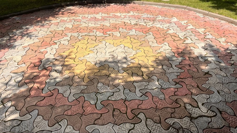 Продам брусчатку «рыбки» 21м2