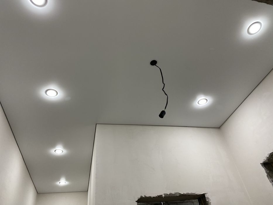 Натяжные потолки