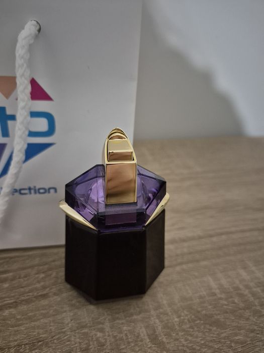 Парфюм Thierry Mugler Alien