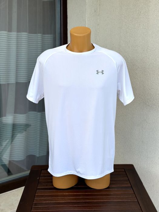 Мъжка спортна тениска Under Armour - размер М, КАТО НОВА