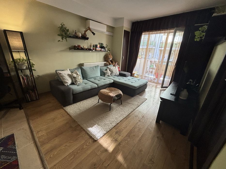Dau in chirie apartament 2 camere Junior Residence