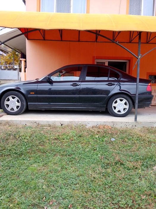 Vând BMW E46 318i