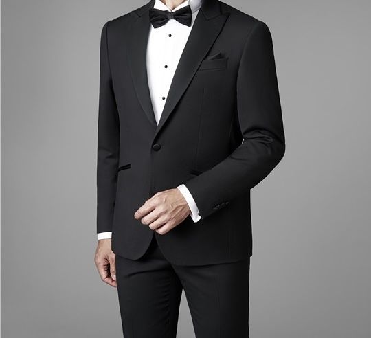 Продам смокинг