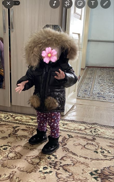 Продам детскую куртку