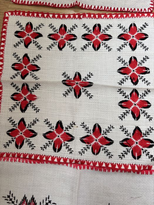 Vand articole de artizanat