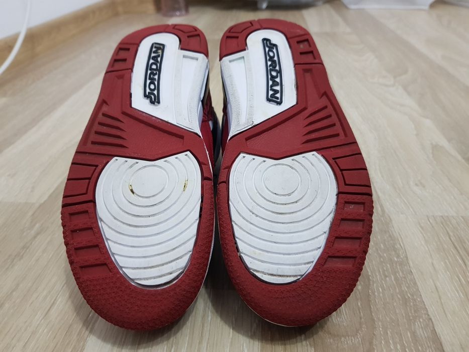 Adidași Jordan Legacy mărimea 38 Nike