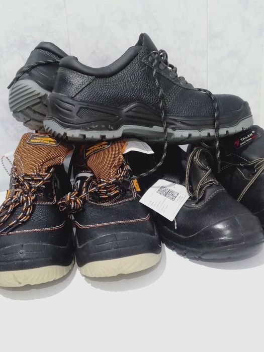 Продам рабочие обувь