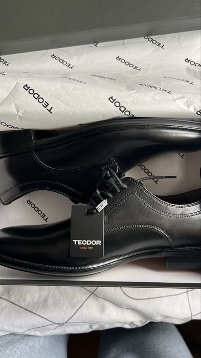 Официални обувки от естествена кожа