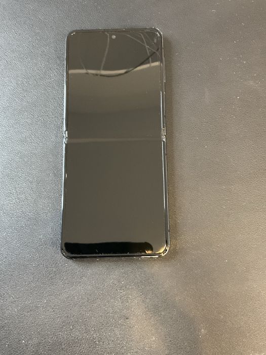 Samsung galaxy Z FLIP 4 256GB ID-XXL8602