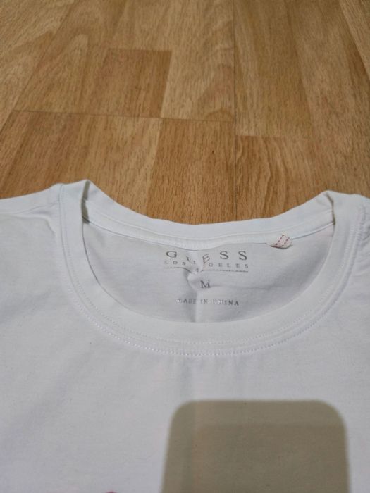 Дамска оригинална тениска Guess