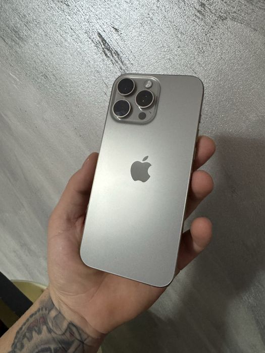 Iphone 16 pro max 256 gb baterie 100%