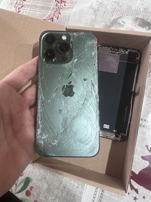 2бр. Iphone 13 PRO за 200€
