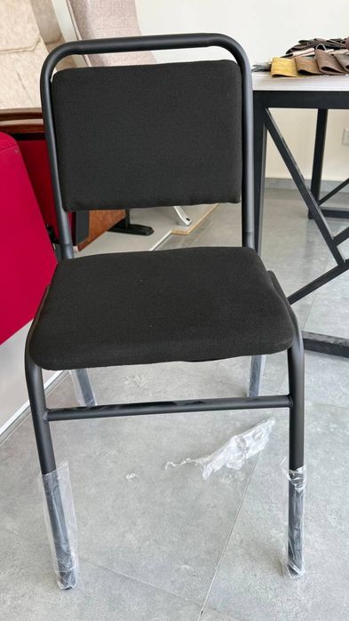 Стул офис учун хохлаган усилда