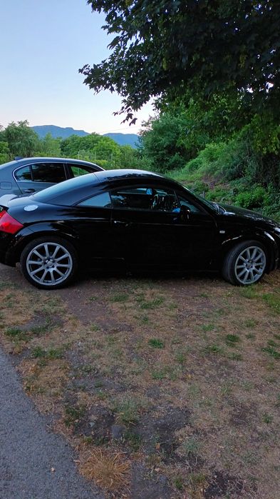 Vand Audi tt 2600euro