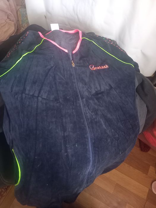 Женский киімдер. 42 размерге