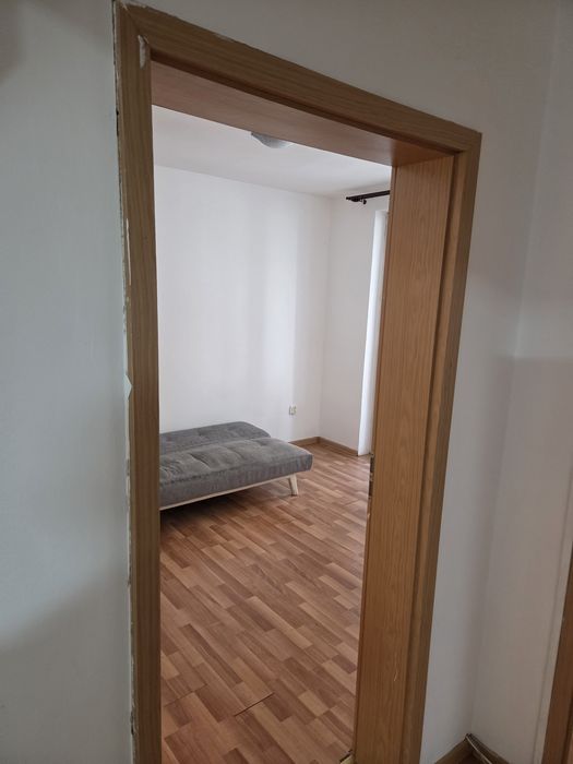 Inchiriez ap de 2 camere în Apahida, zona RAR