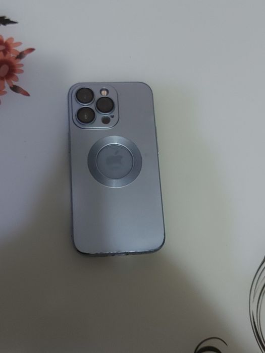 Vand iphone 13 pro  128 de gb