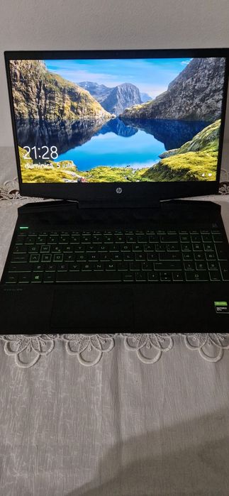 Vand laptop HP-Pavilion 15