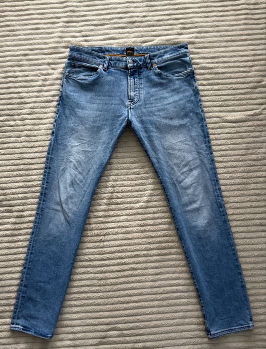 Hugo Boss,blugi pt.bărbați,măr.M-L(33/30)