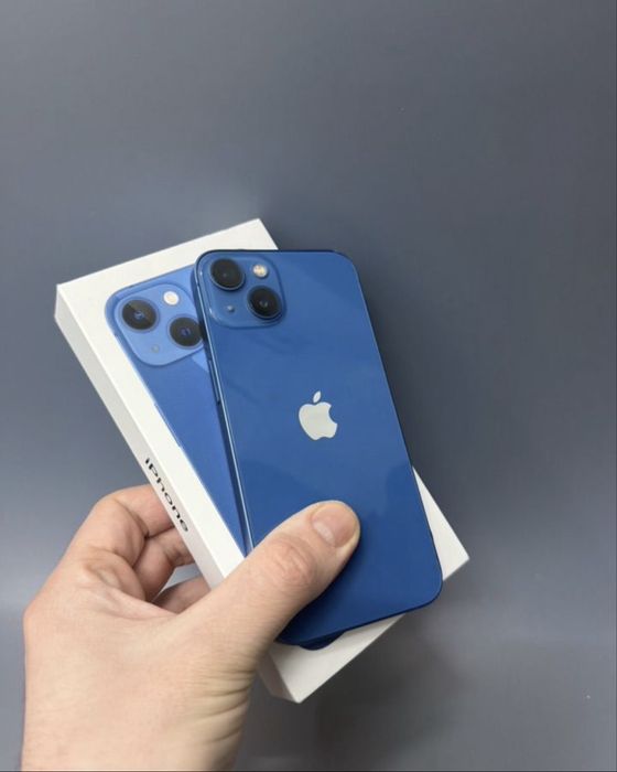 iPhone 13 128Gb с гарантией