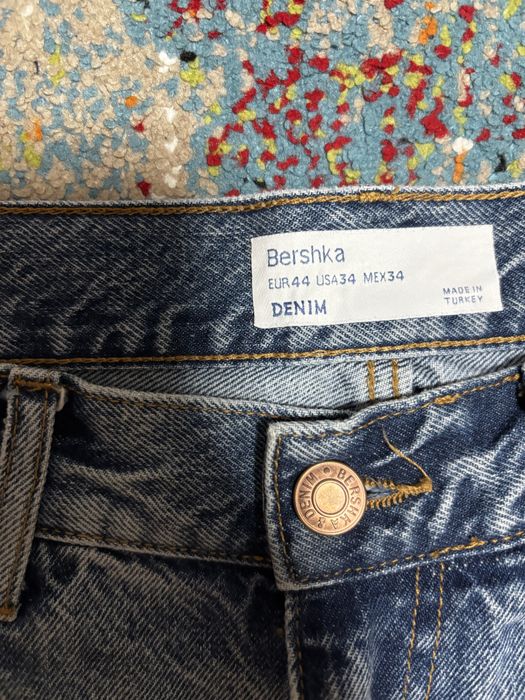 Blugi scurti Bershka