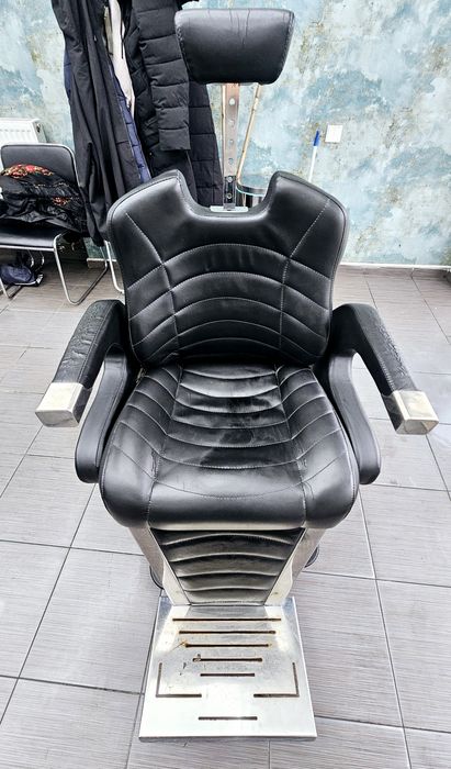 Scaun Frizerie talpa patrata