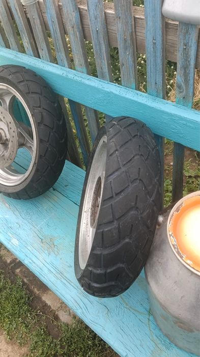 Продам колеса на скутер