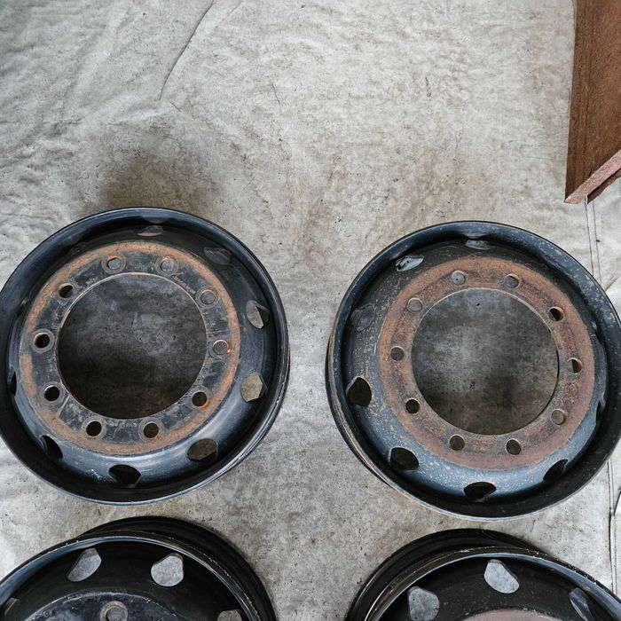 6 стоманени джанти 6.75x22.5 с 10 отвора Mercedes/MAN Germany KPZ