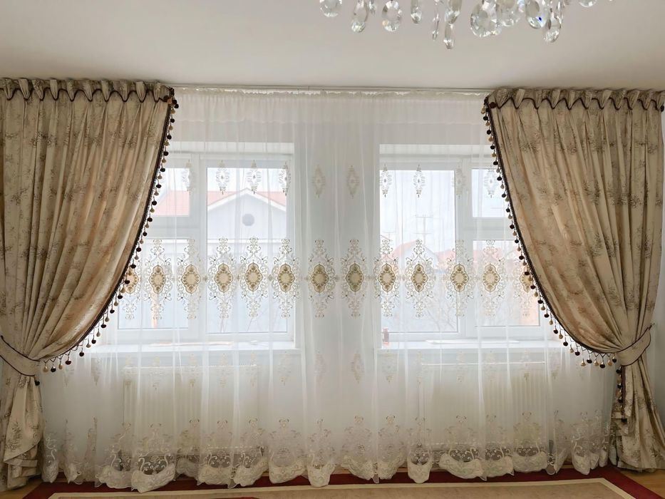 Шторы почти новый