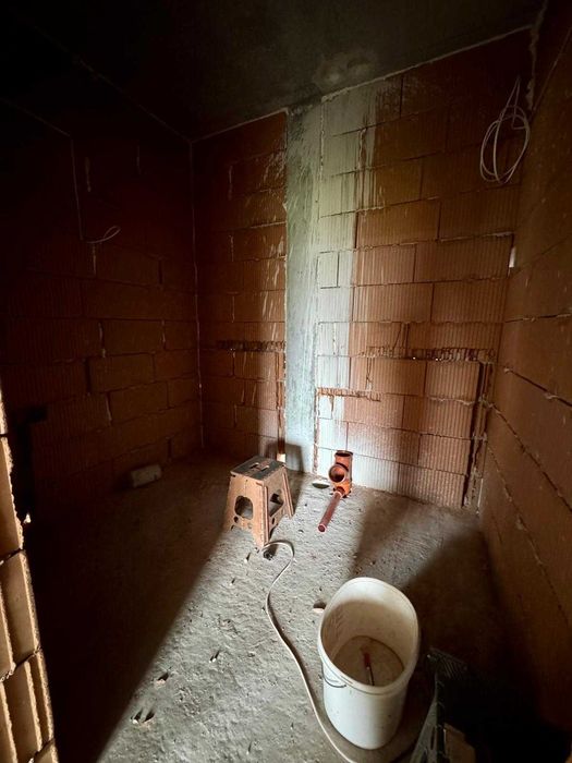 Продава се Тристаен апартамент в Велико Търново, Бузлуджа - 100 кв.м за 1185 €/кв.м - Снимка #9