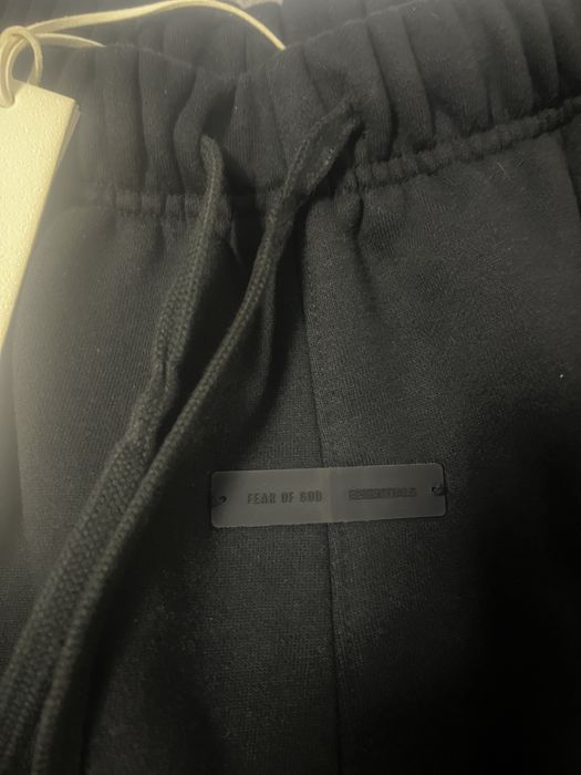 pantaloni scurti essentials