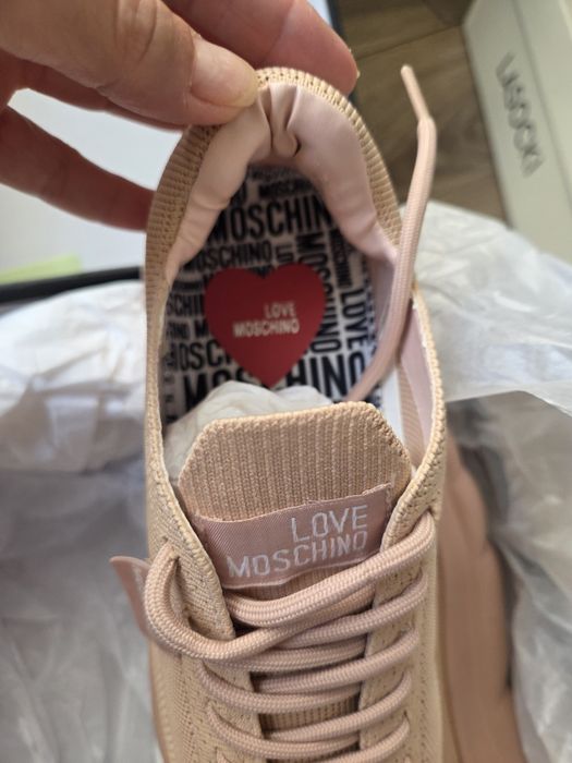 Pantofi sport Love Moschino 37 originali