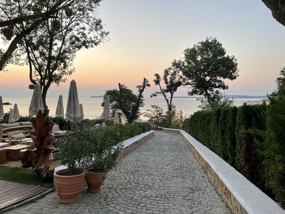 Каравана Tabbert Comtesse с дървена конструкция-Еко Къмпинг Черноморец