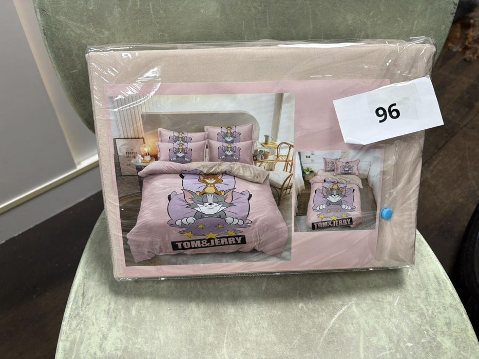 Спално бельо памучни и сатенени