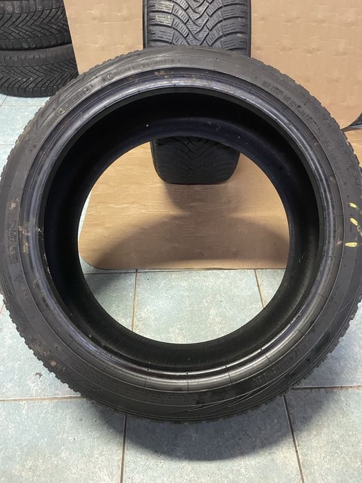 245 40 R19 iarna Falken EuroWinter 98V M+S